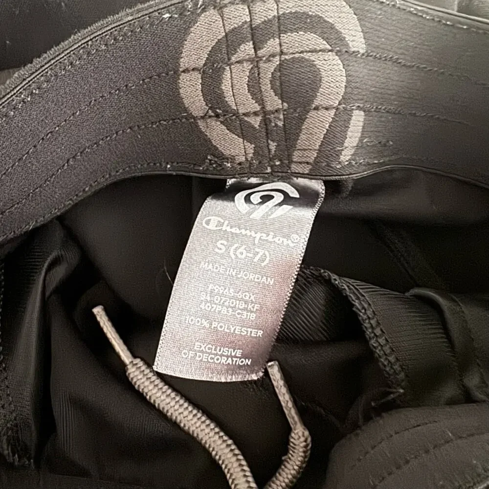 Champion size small